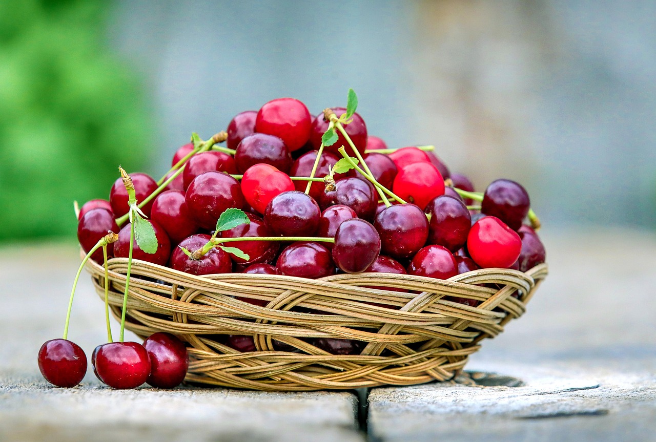 Cherry, basket, berry — Maximize Your Gains: How to Create a Barbell Workout Plan That Works